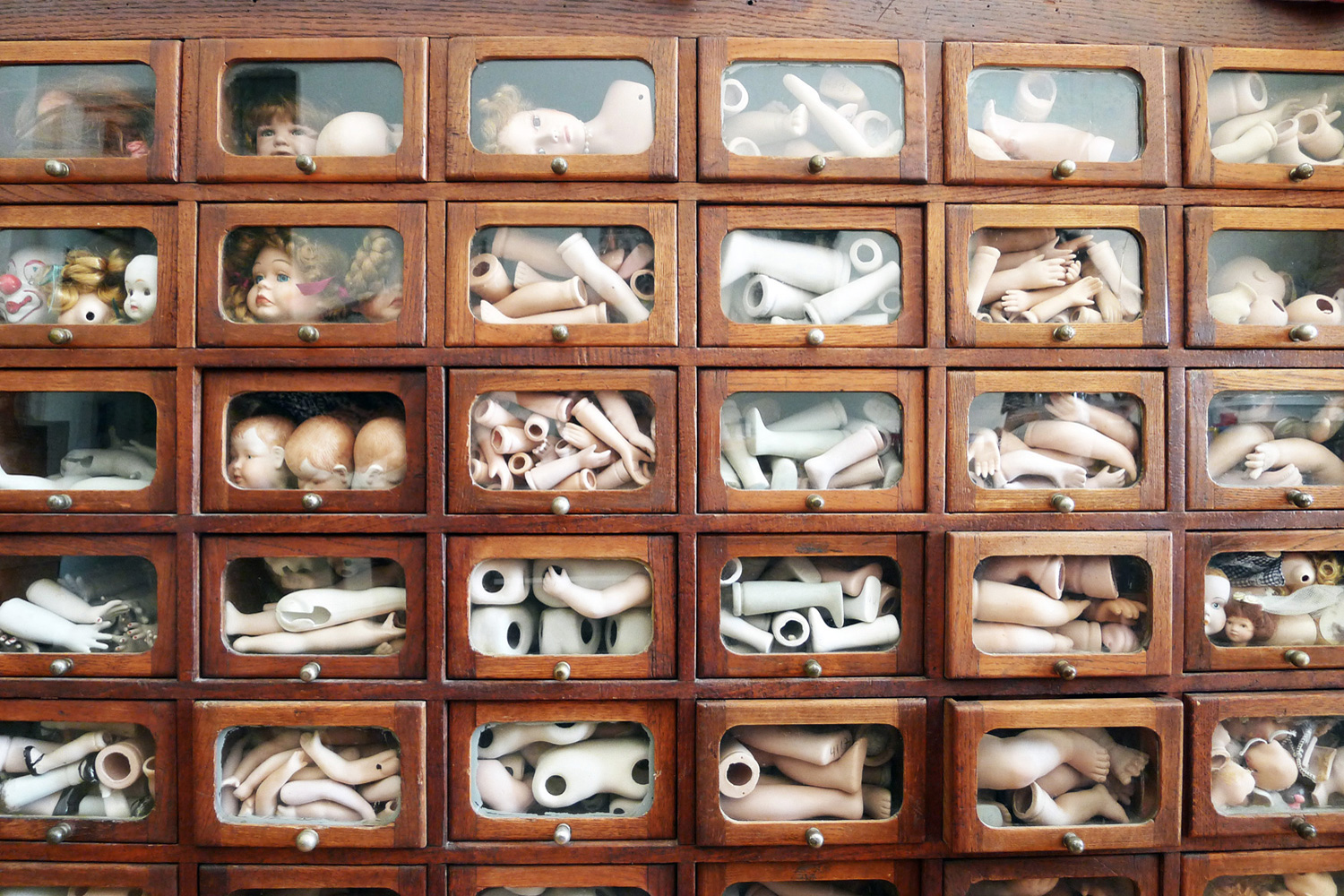 10 of the World’s Greatest Toy Stores